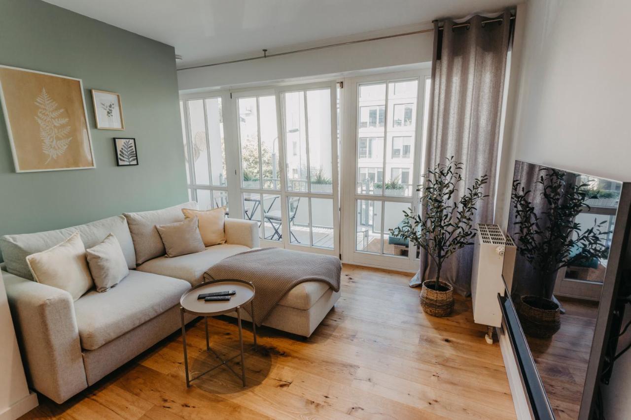 Traber Apartments Im Herzen Leipzigs Balkon Parkplatz Esterno foto