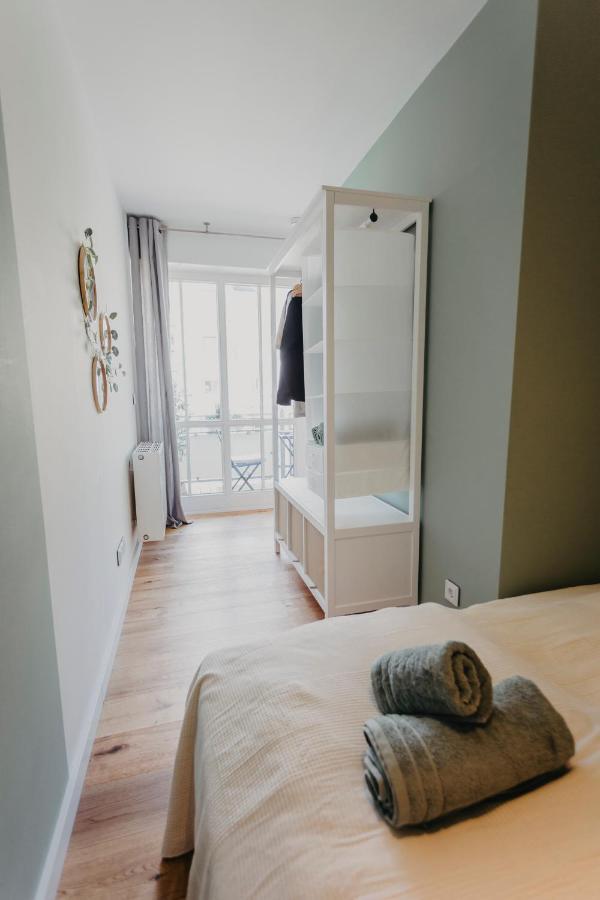Traber Apartments Im Herzen Leipzigs Balkon Parkplatz Esterno foto